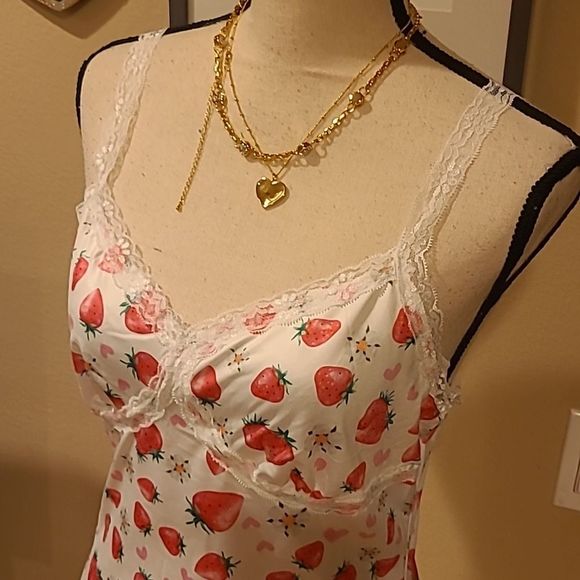 ❤️$♥️Strawberry Slip Dress Teddy Valentines Lace Trim sz  M or L - Picture 8 of 11